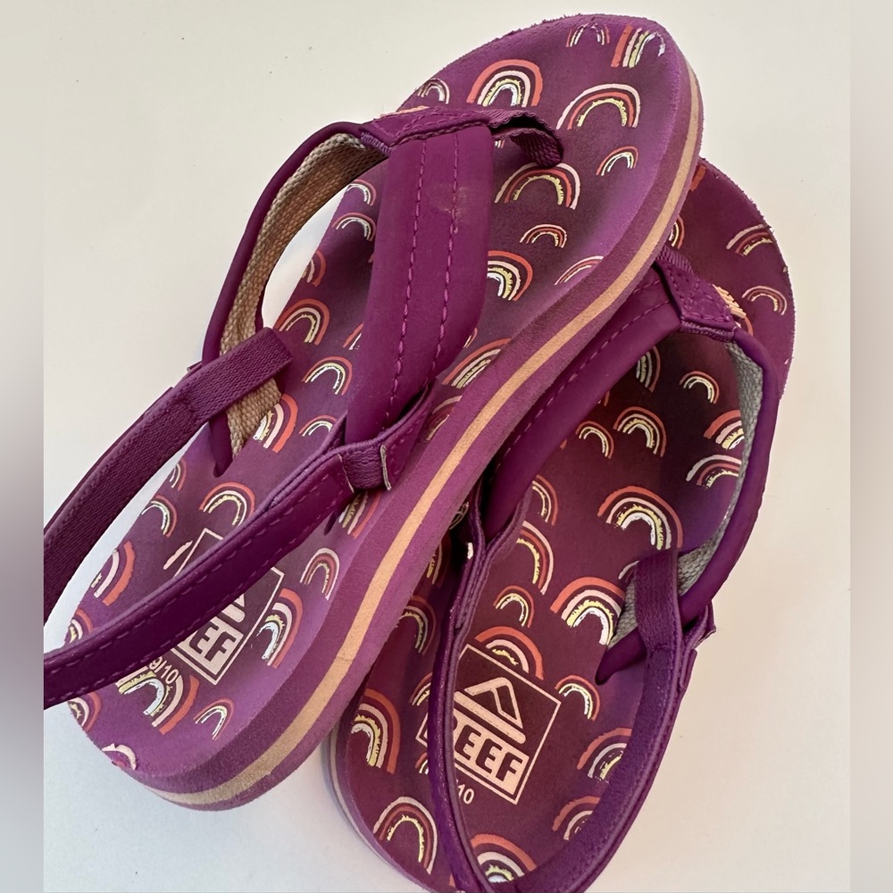Girls reef brand flip flops